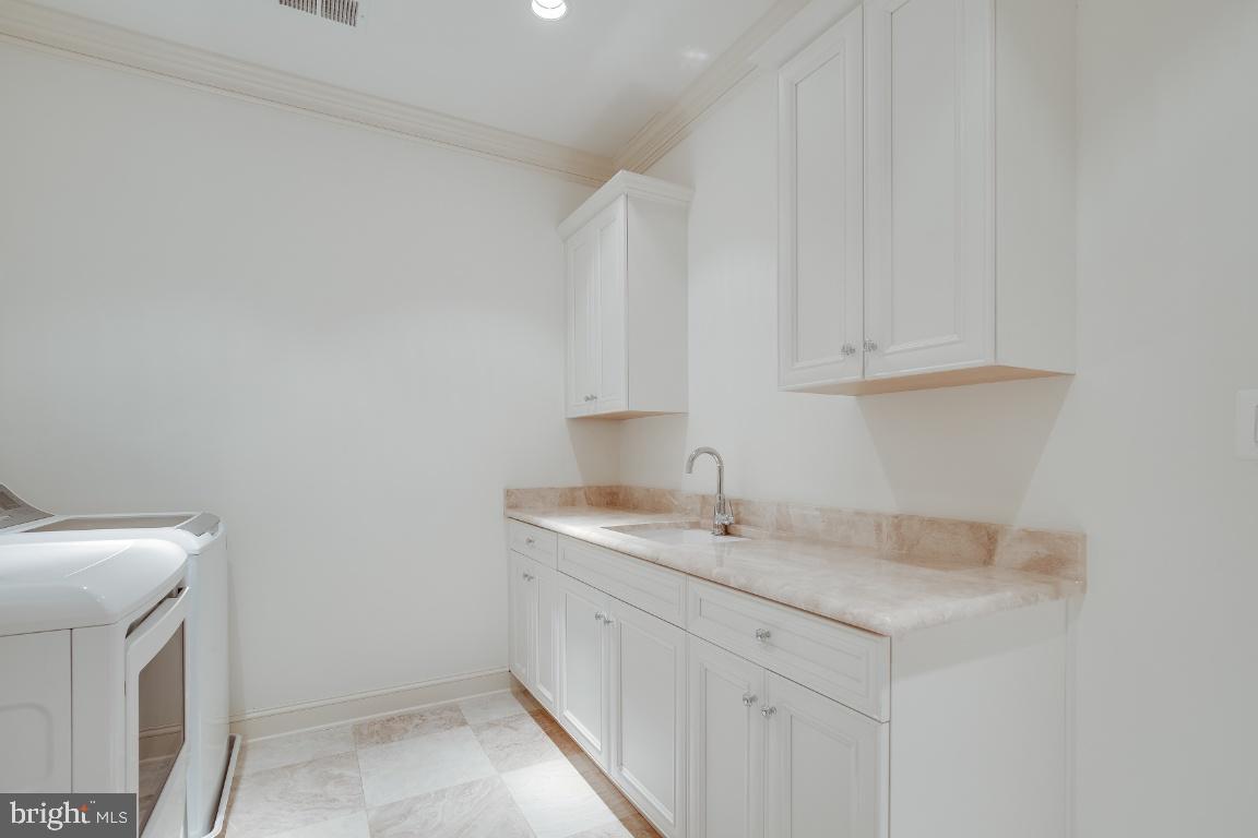 FRANKLIN PARK - Residential