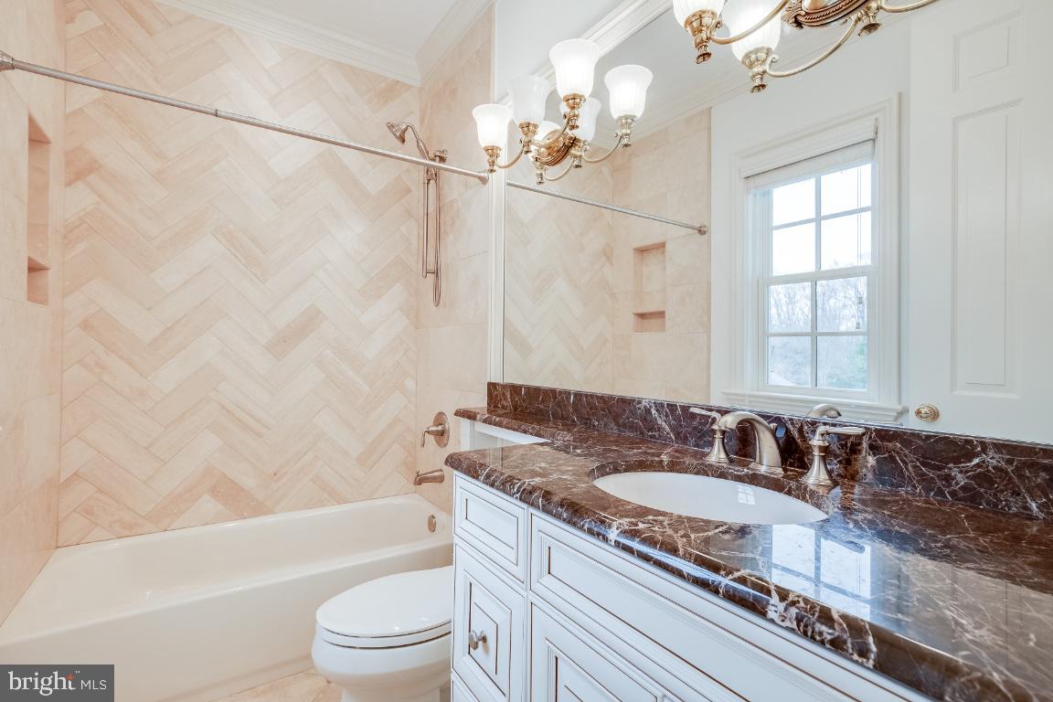 FRANKLIN PARK - Residential