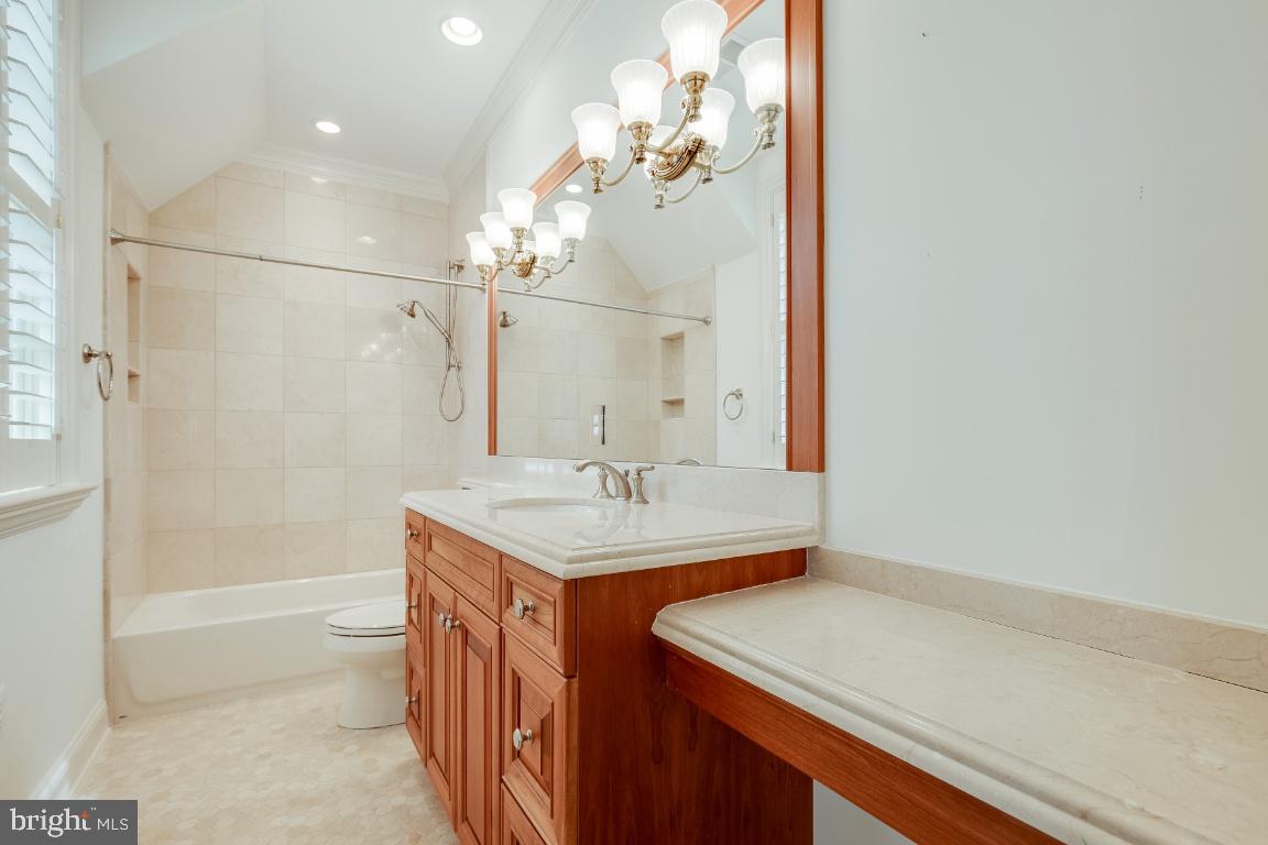 FRANKLIN PARK - Residential