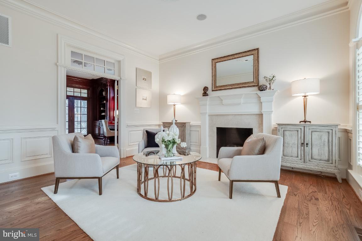 FRANKLIN PARK - Residential