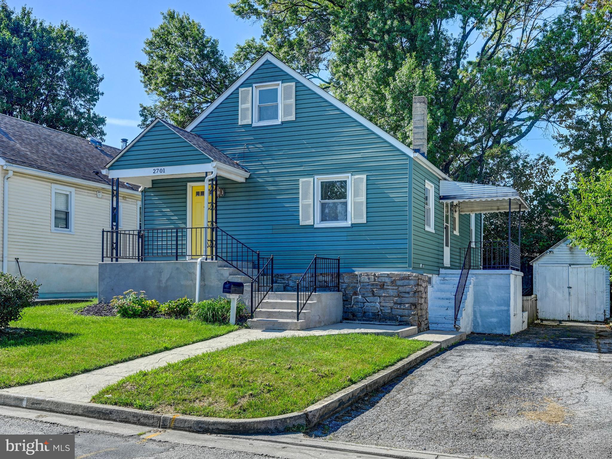 2701 MAPLE AVENUE