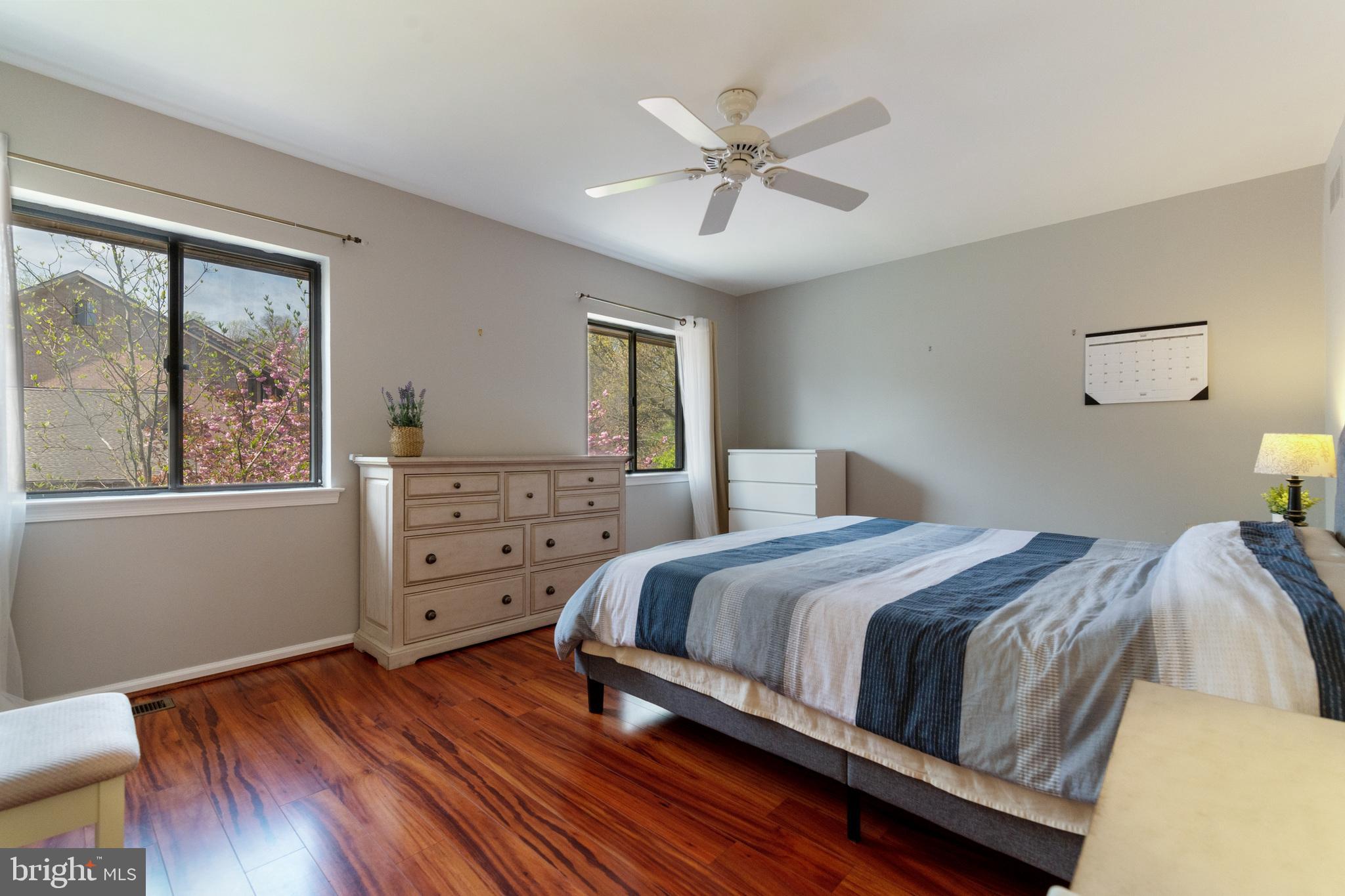 PAOLI WOODS - Residential