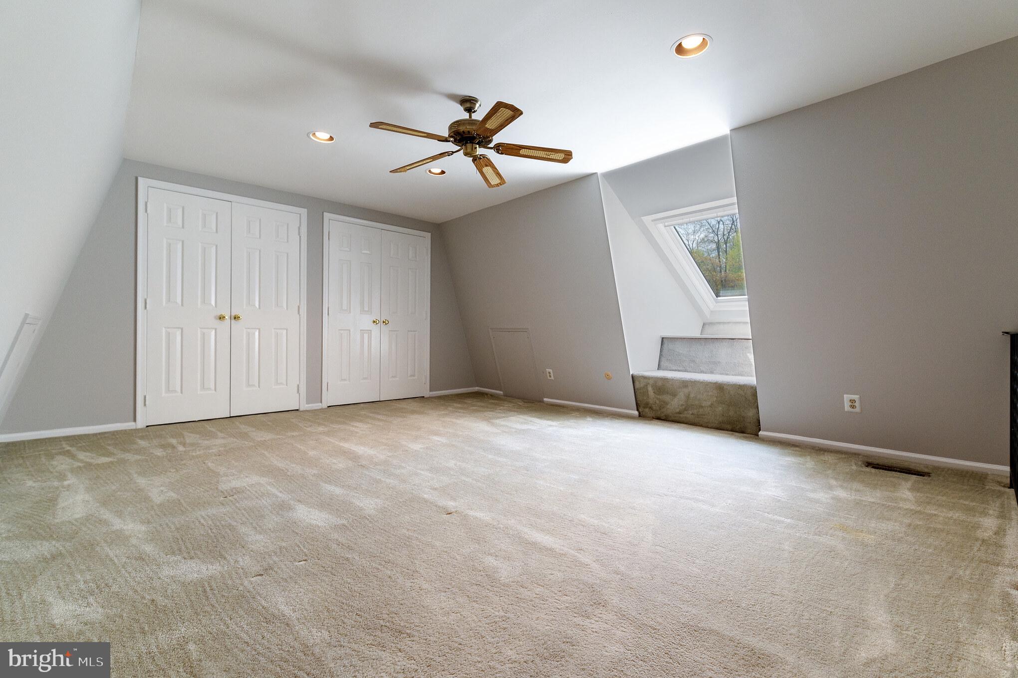 PAOLI WOODS - Residential