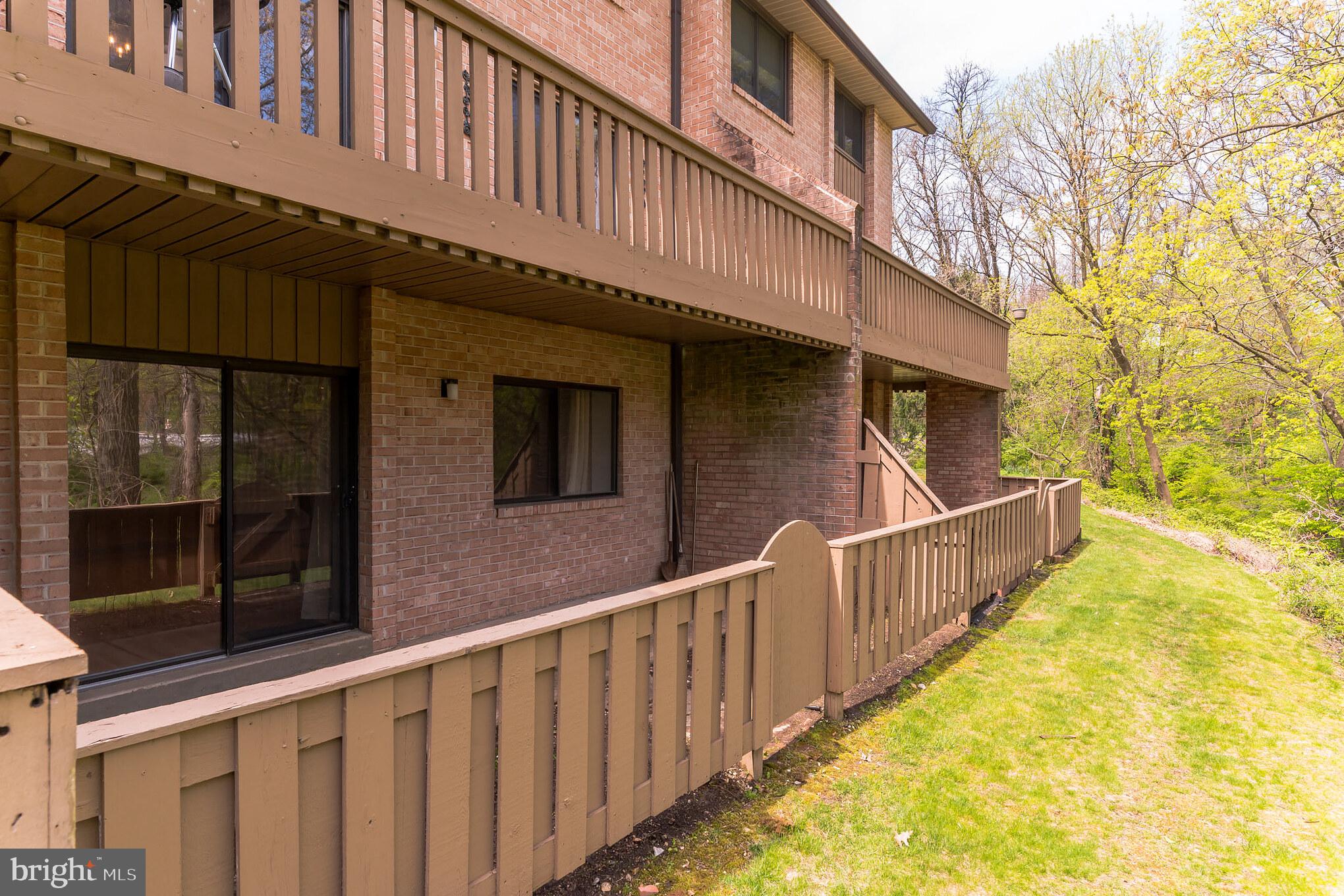 PAOLI WOODS - Residential