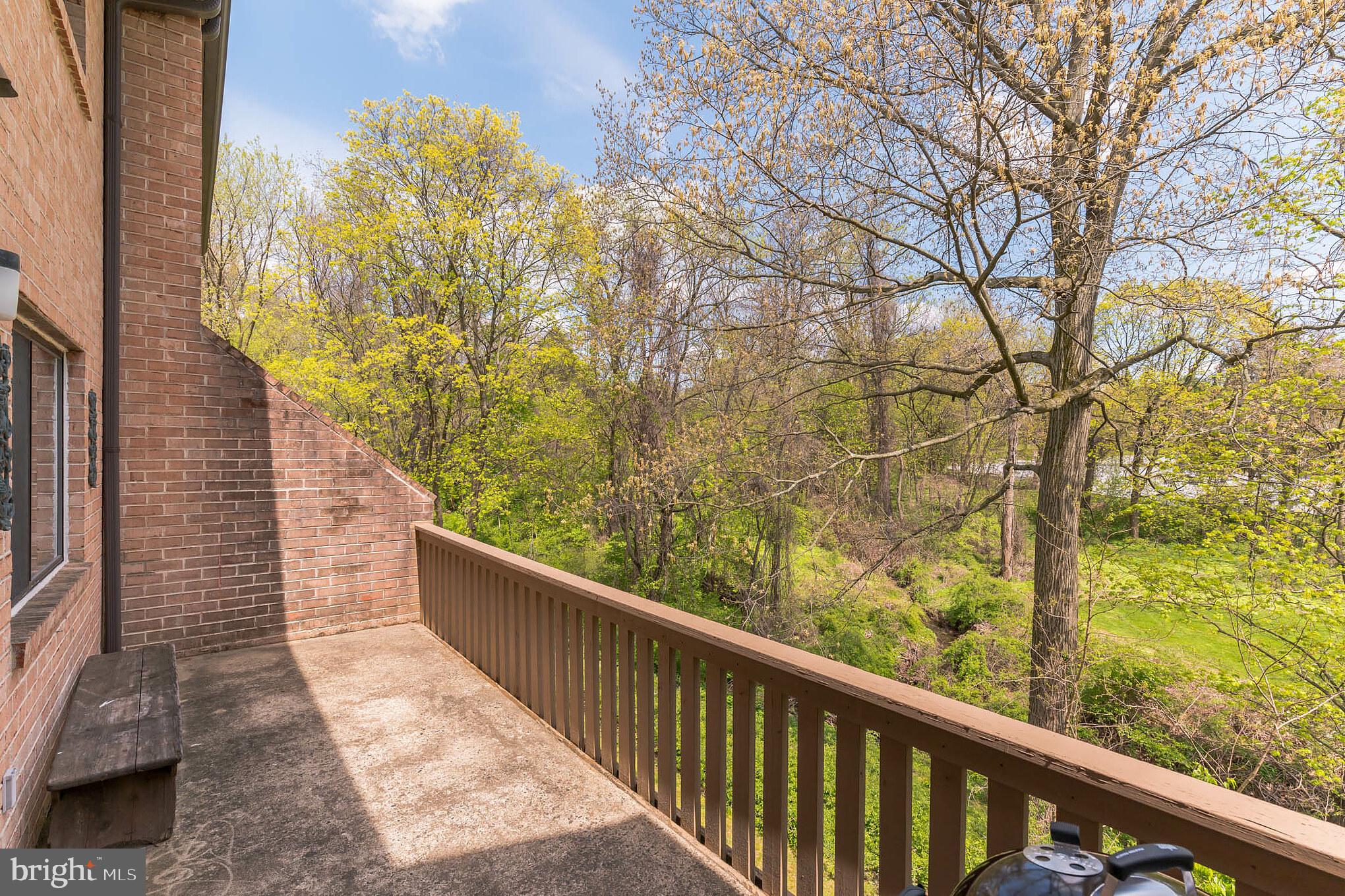 PAOLI WOODS - Residential