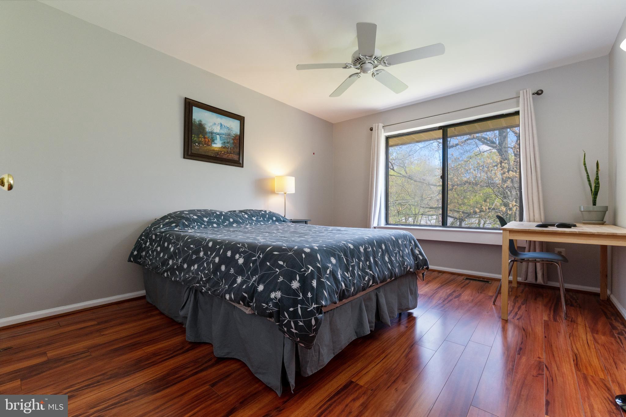 PAOLI WOODS - Residential