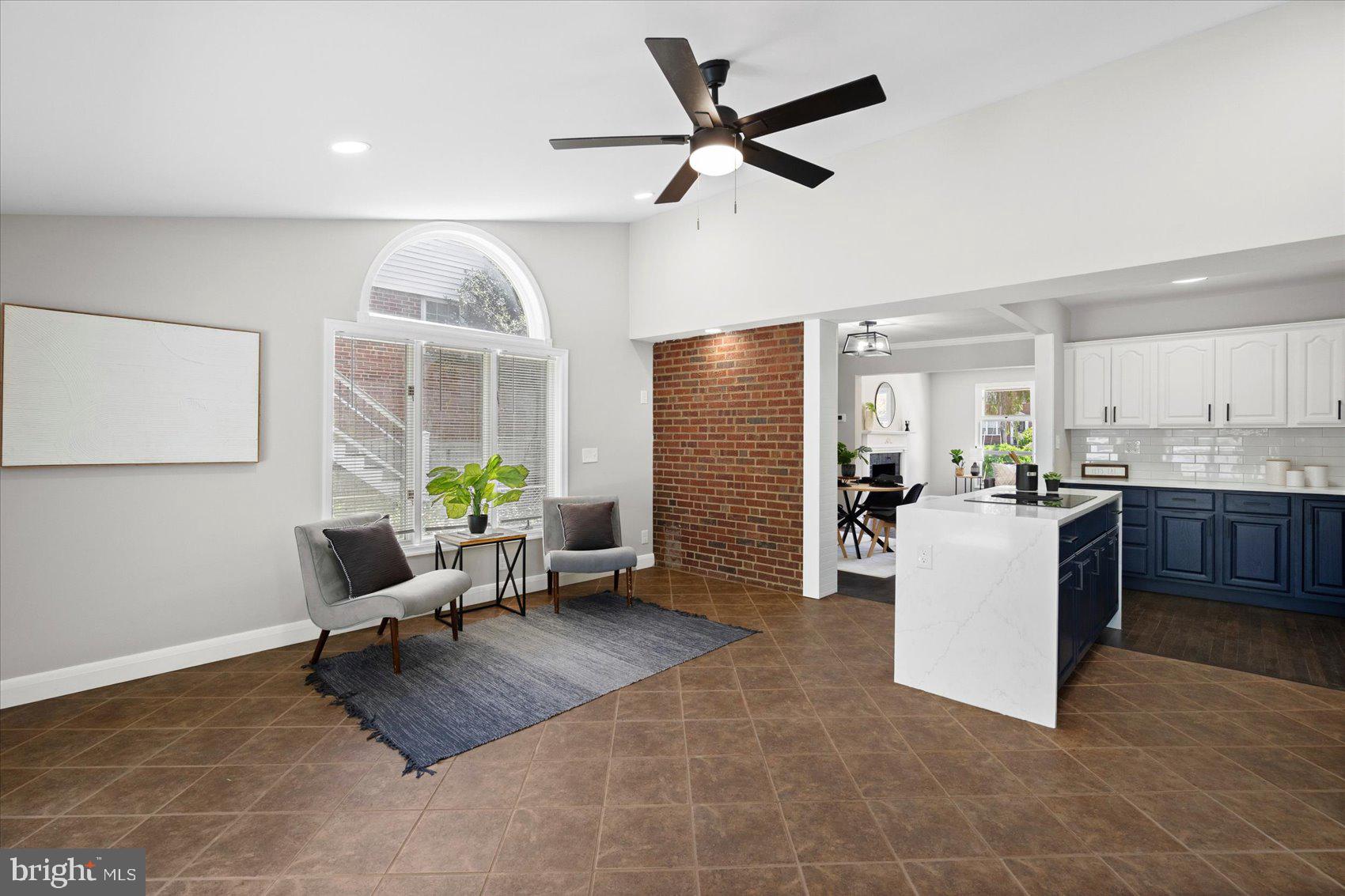 STONELEIGH - Residential
