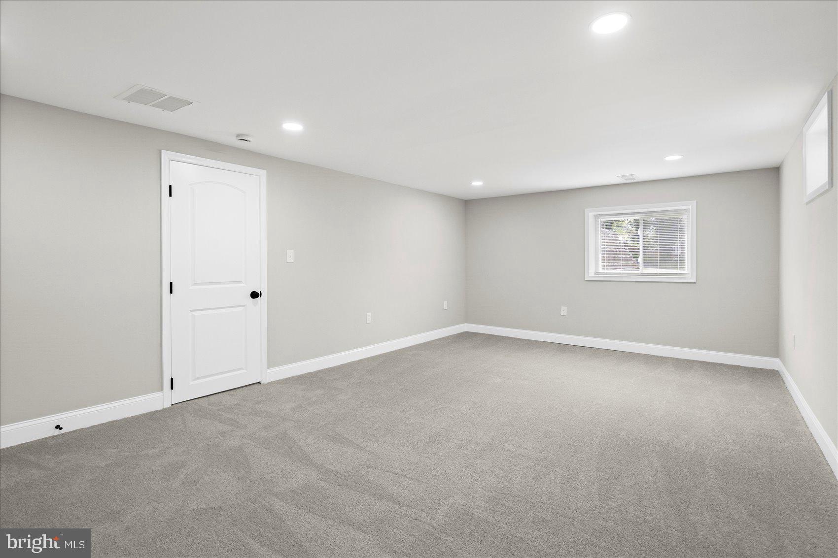 STONELEIGH - Residential