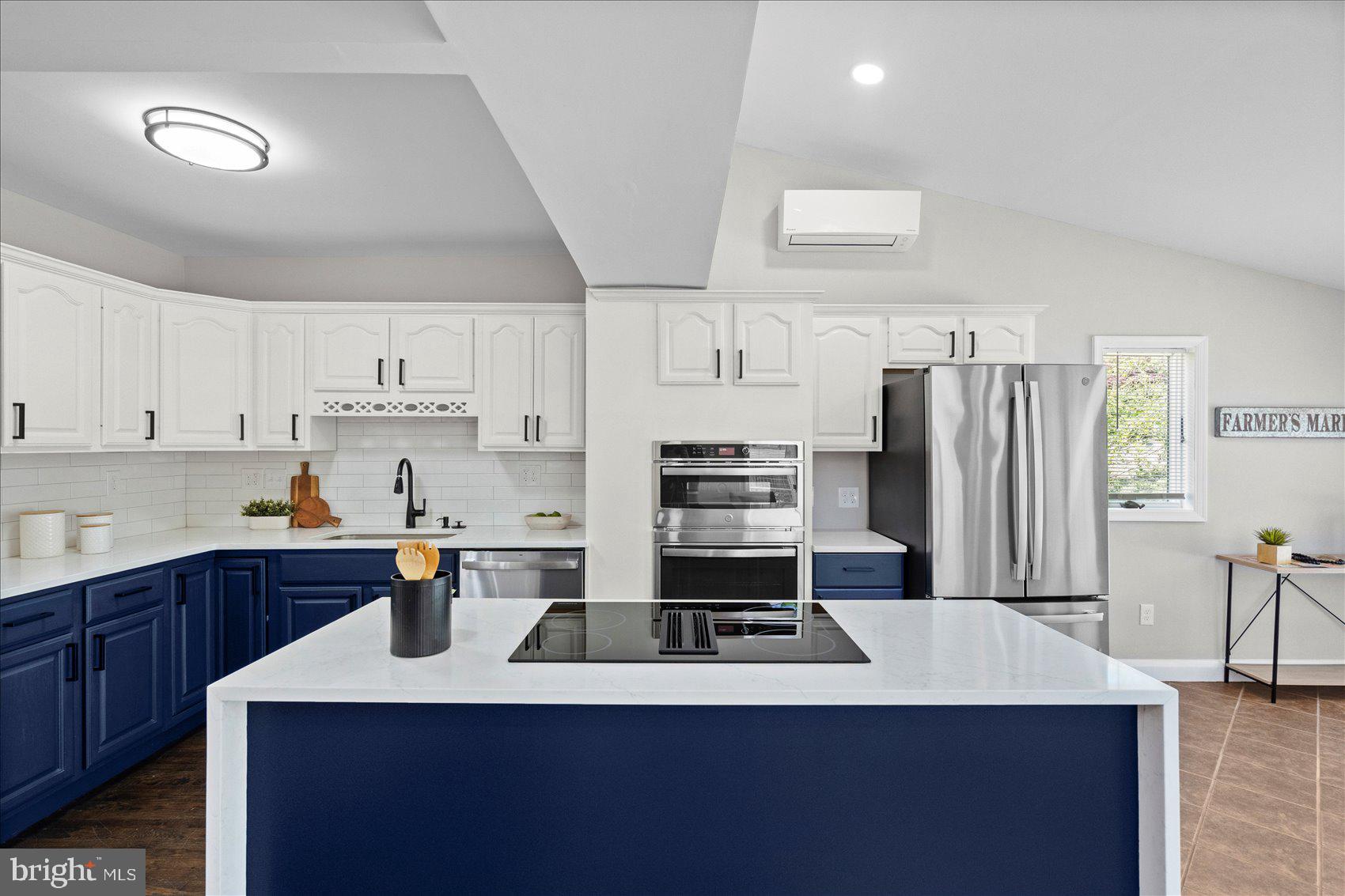 STONELEIGH - Residential