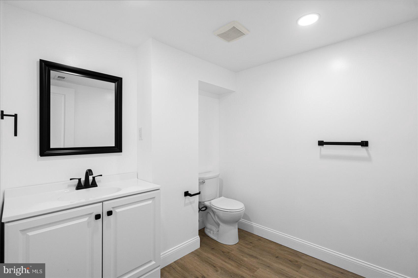 STONELEIGH - Residential