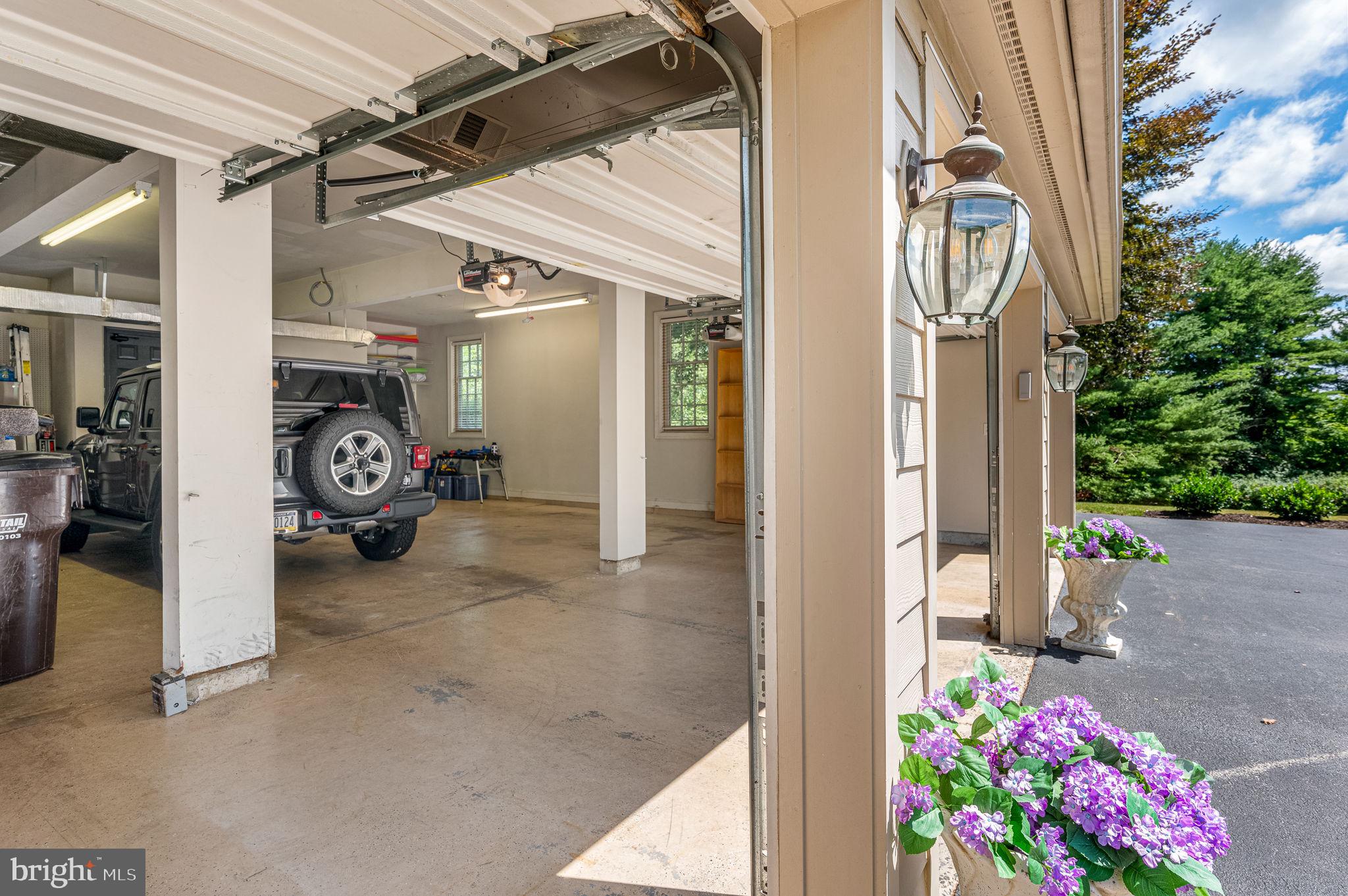 HORSESHOE FARM - Residential