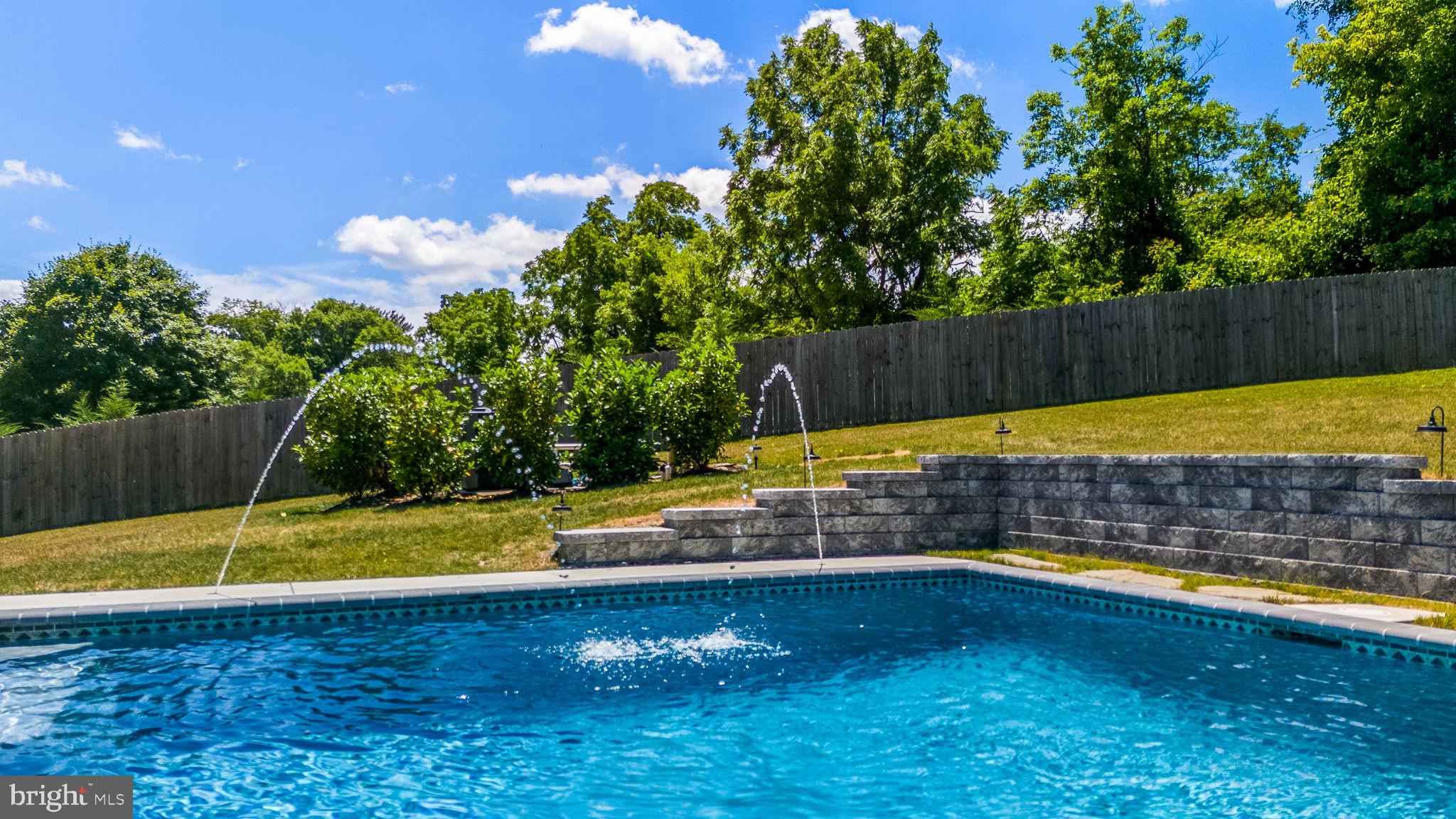 HORSESHOE FARM - Residential