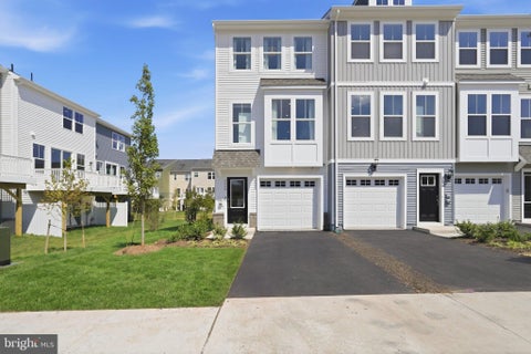 Photo of 8925 Queensferry Road, MANASSAS, VA 20112 (MLS # VAPW2122758)