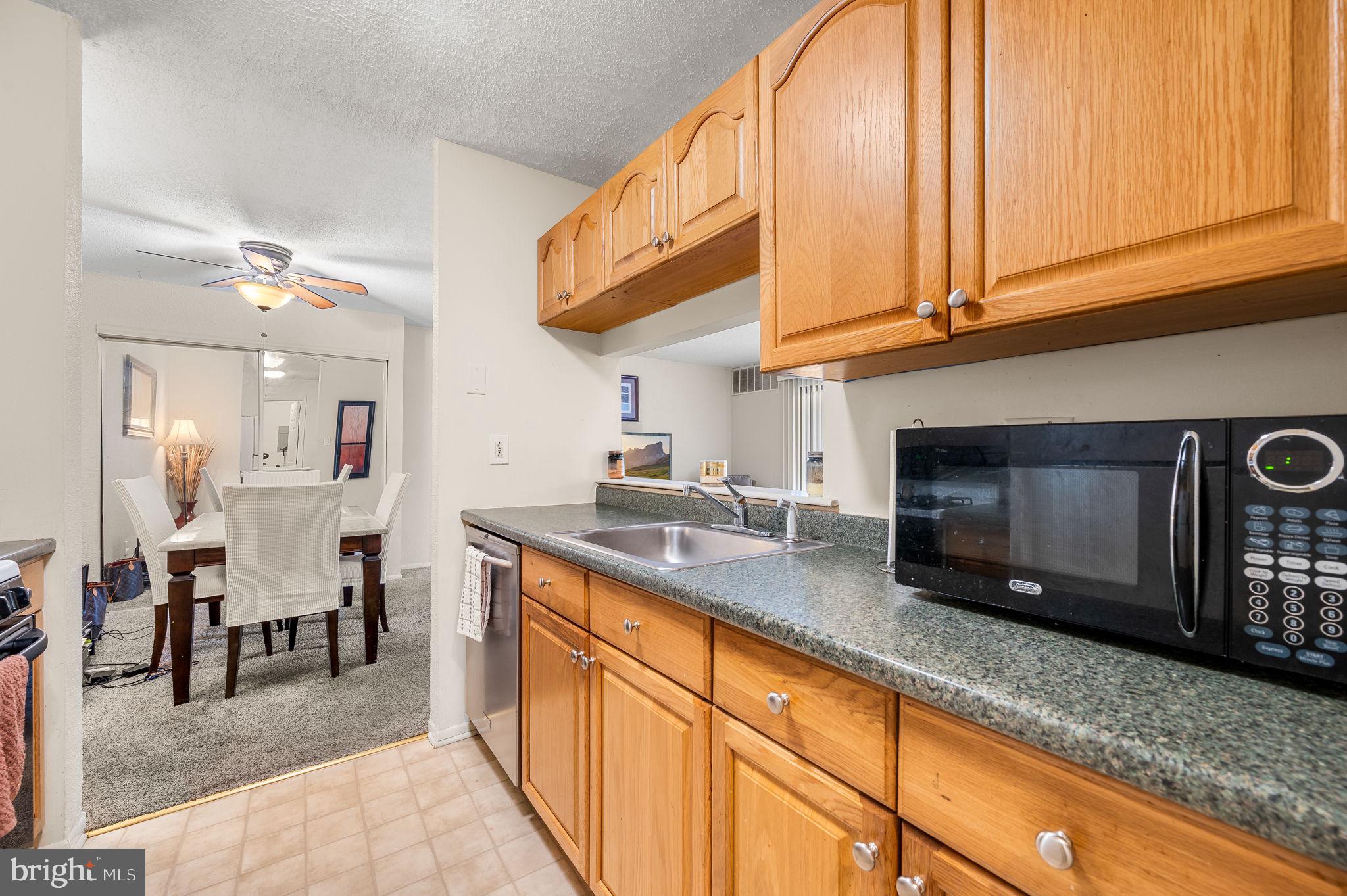 WOOD HOLLOW - Residential Lease