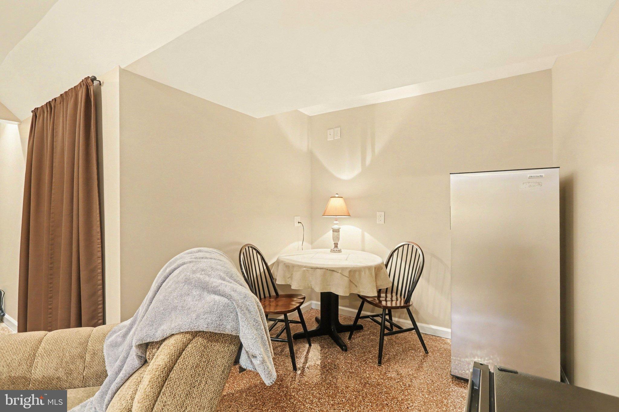 HAYDON COURT - Residential