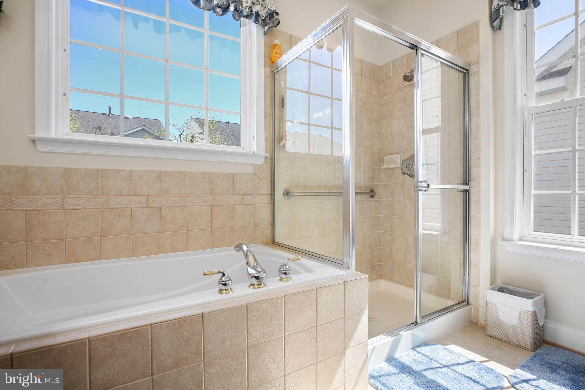 VIRGINIA HERITAGE AT LEE'S PARK - Residential