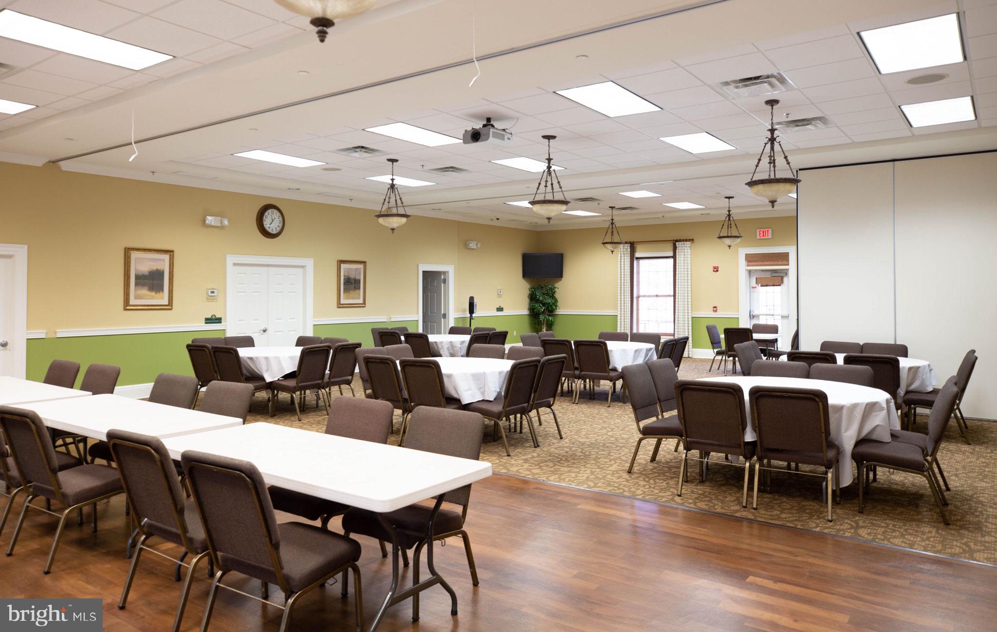 VIRGINIA HERITAGE AT LEE'S PARK - Residential