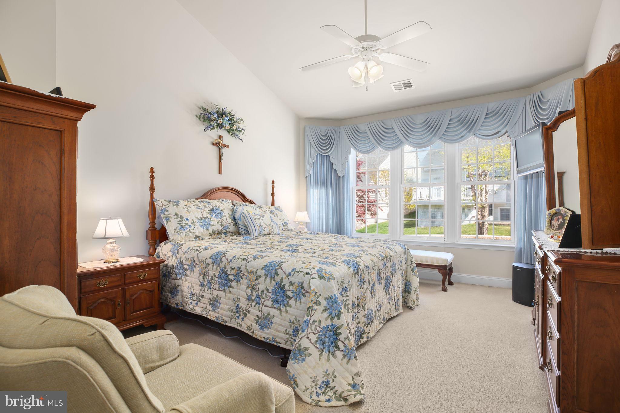 VIRGINIA HERITAGE AT LEE'S PARK - Residential