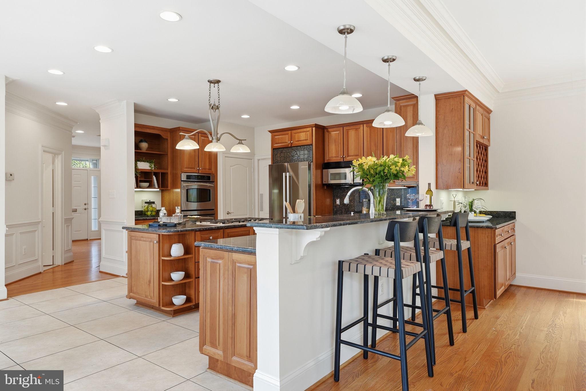 ALTA VISTA TERRACE - Residential