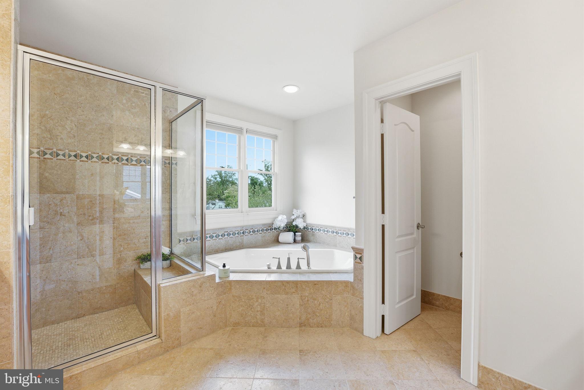 ALTA VISTA TERRACE - Residential