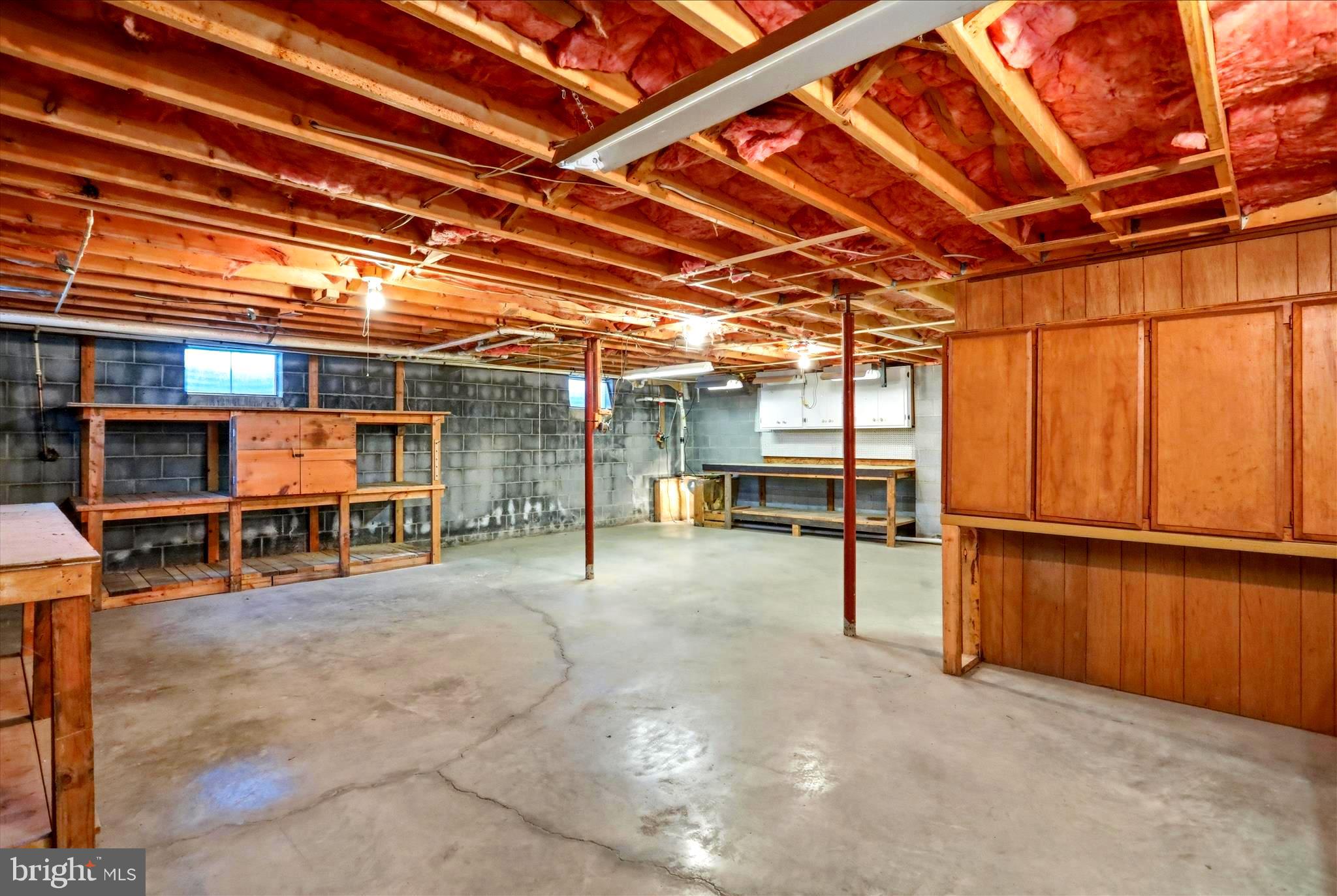 GERRARD ACRES - Residential