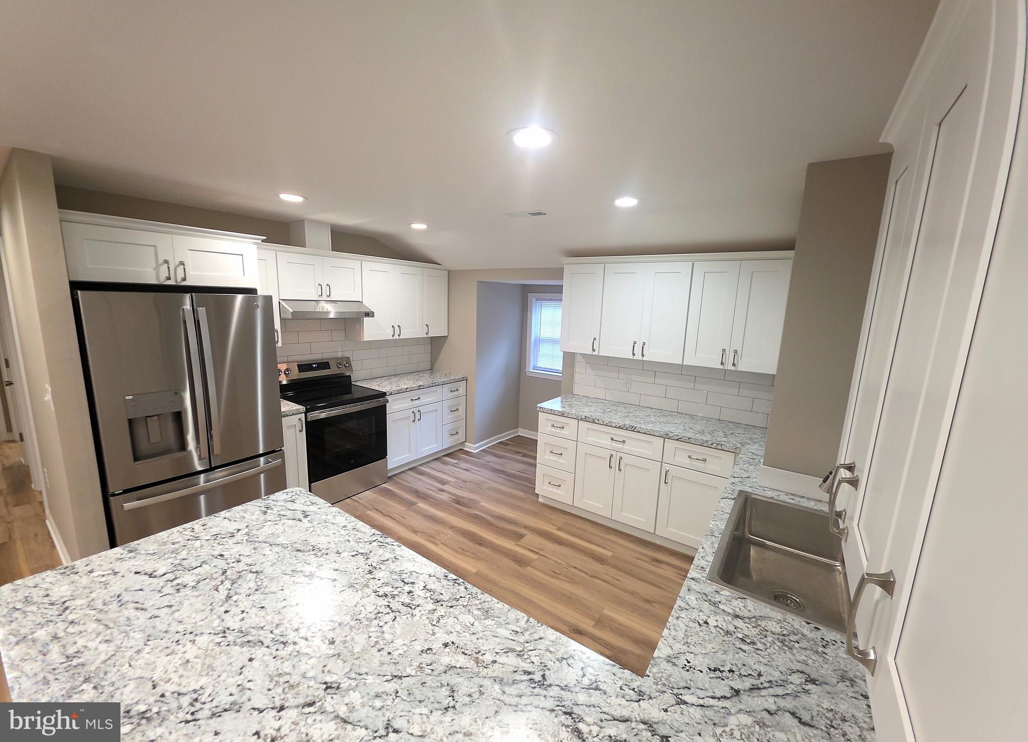 39000 TANGLEWOOD COURT 1