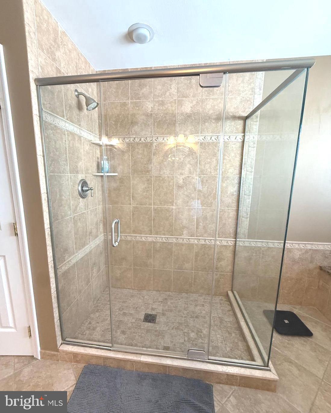 FOXBOROUGH - Residential