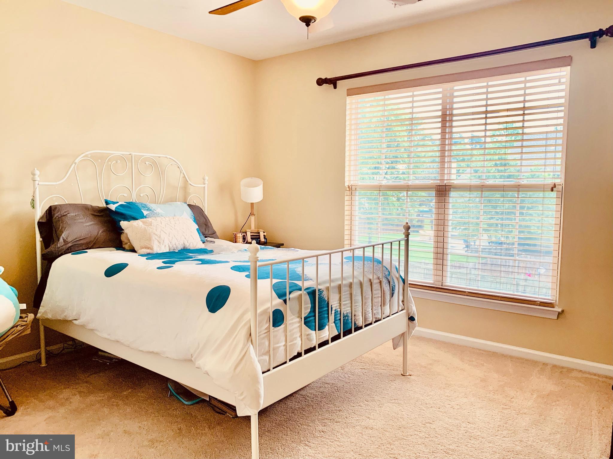 FOXBOROUGH - Residential