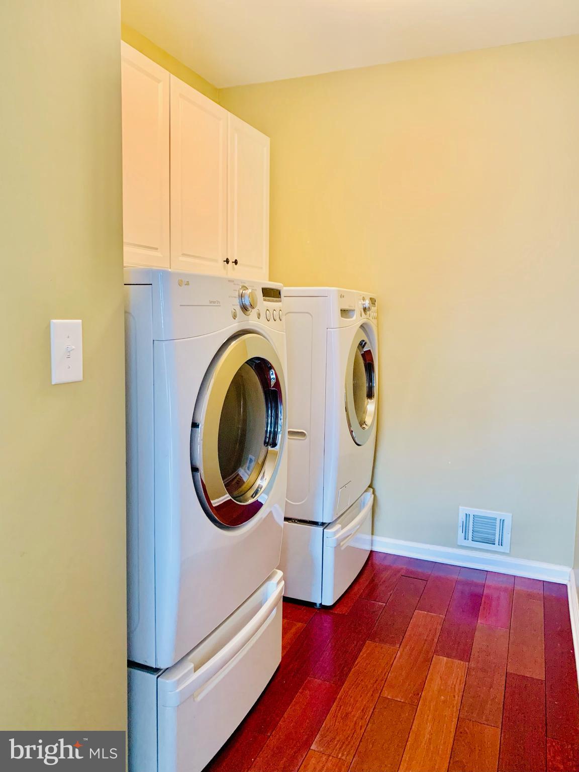 FOXBOROUGH - Residential