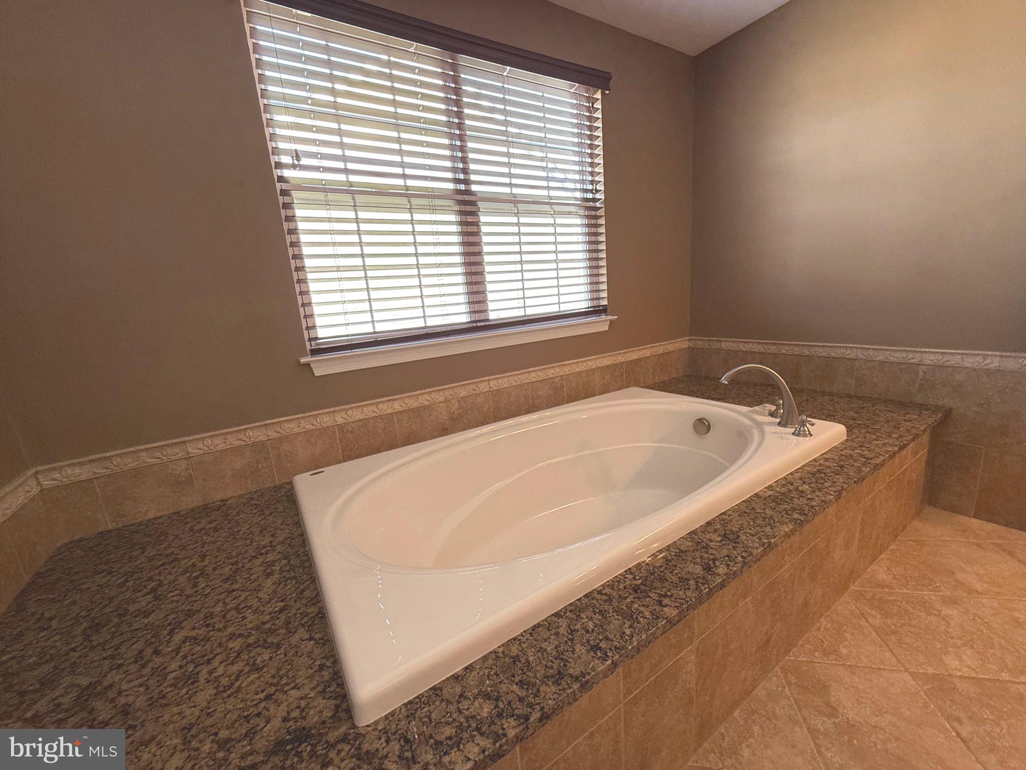 FOXBOROUGH - Residential