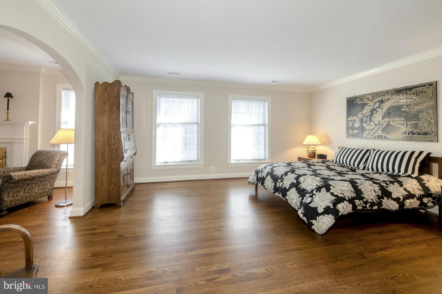 SUMMERWOOD - Residential