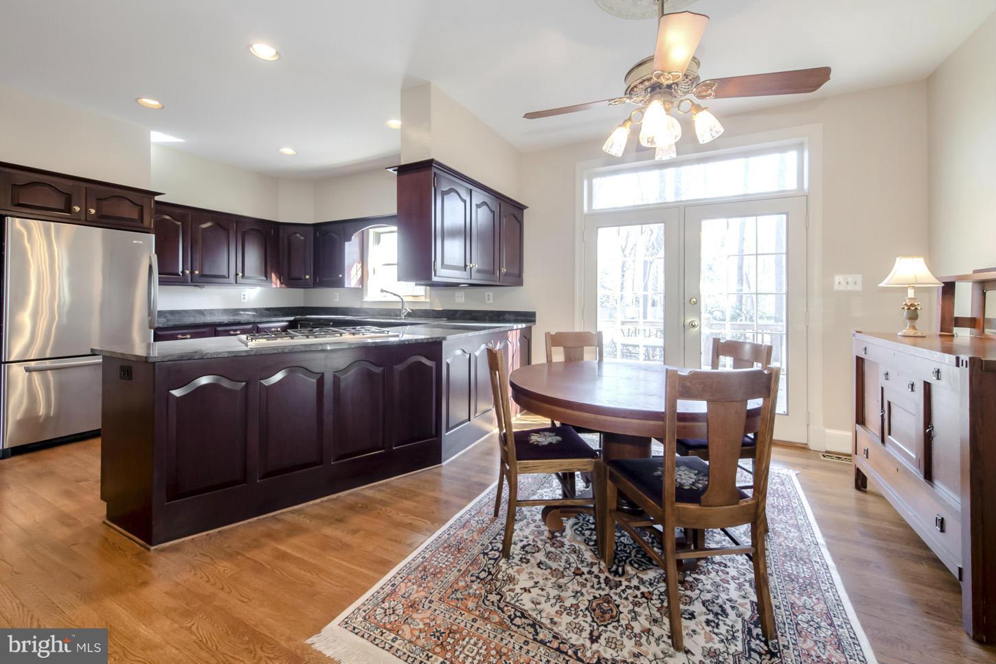 SUMMERWOOD - Residential