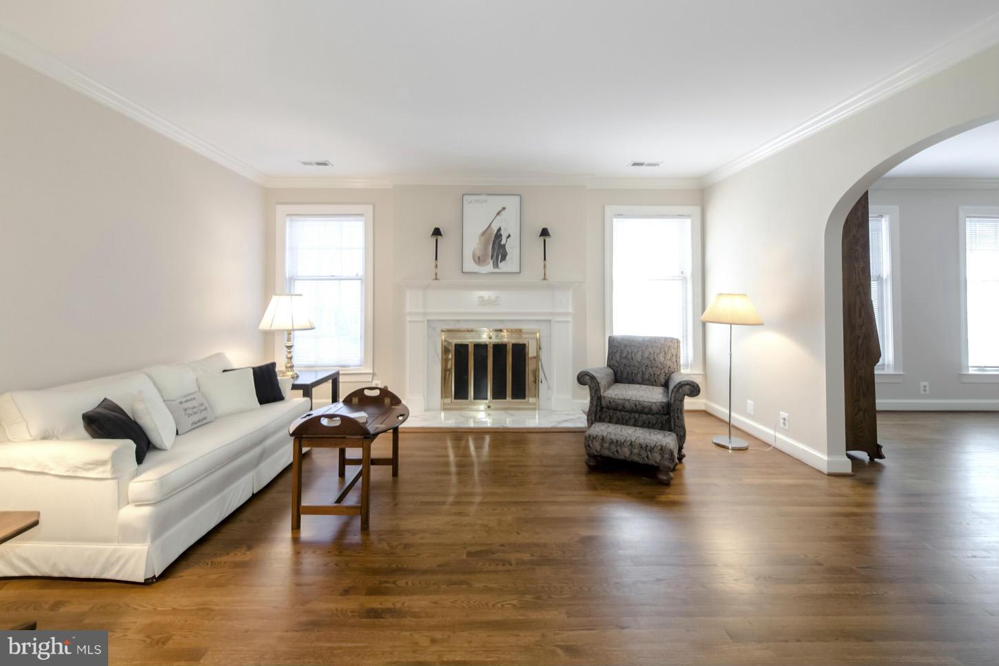 SUMMERWOOD - Residential