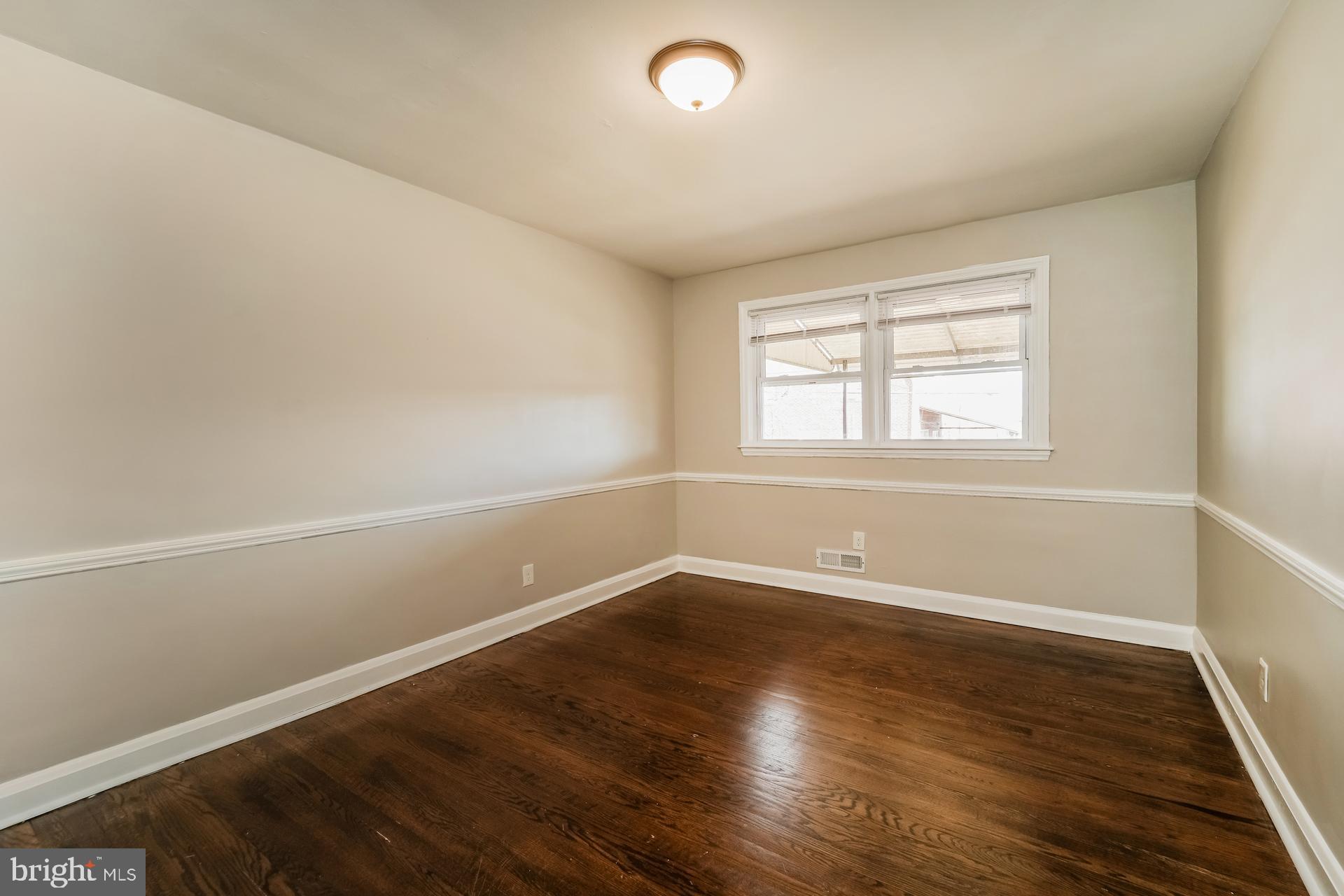 EDMONDSON HEIGHTS - Residential Lease