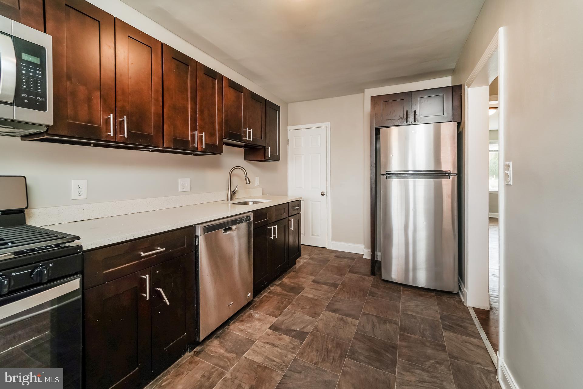 EDMONDSON HEIGHTS - Residential Lease