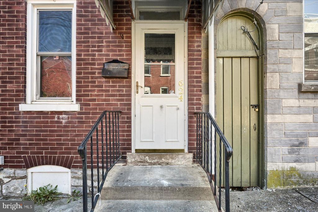 Photo of 624 ST JOSEPH, LANCASTER, PA 17603 (MLS # PALA2026070)