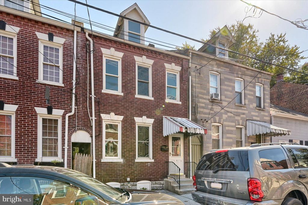 Photo of 624 ST JOSEPH, LANCASTER, PA 17603 (MLS # PALA2026070)