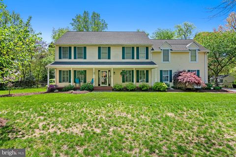 107 TARKS LANE SEVERNA PARK MD 21146