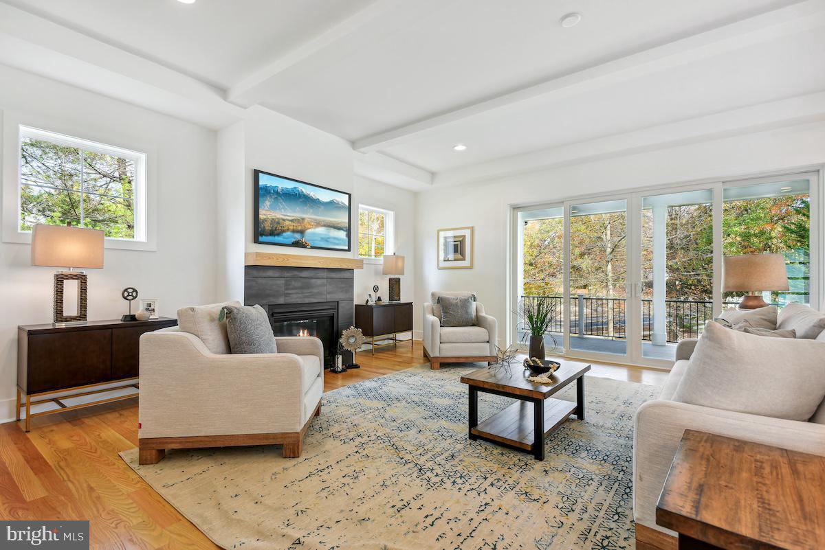 2037 MADRILLON CREEK COURT