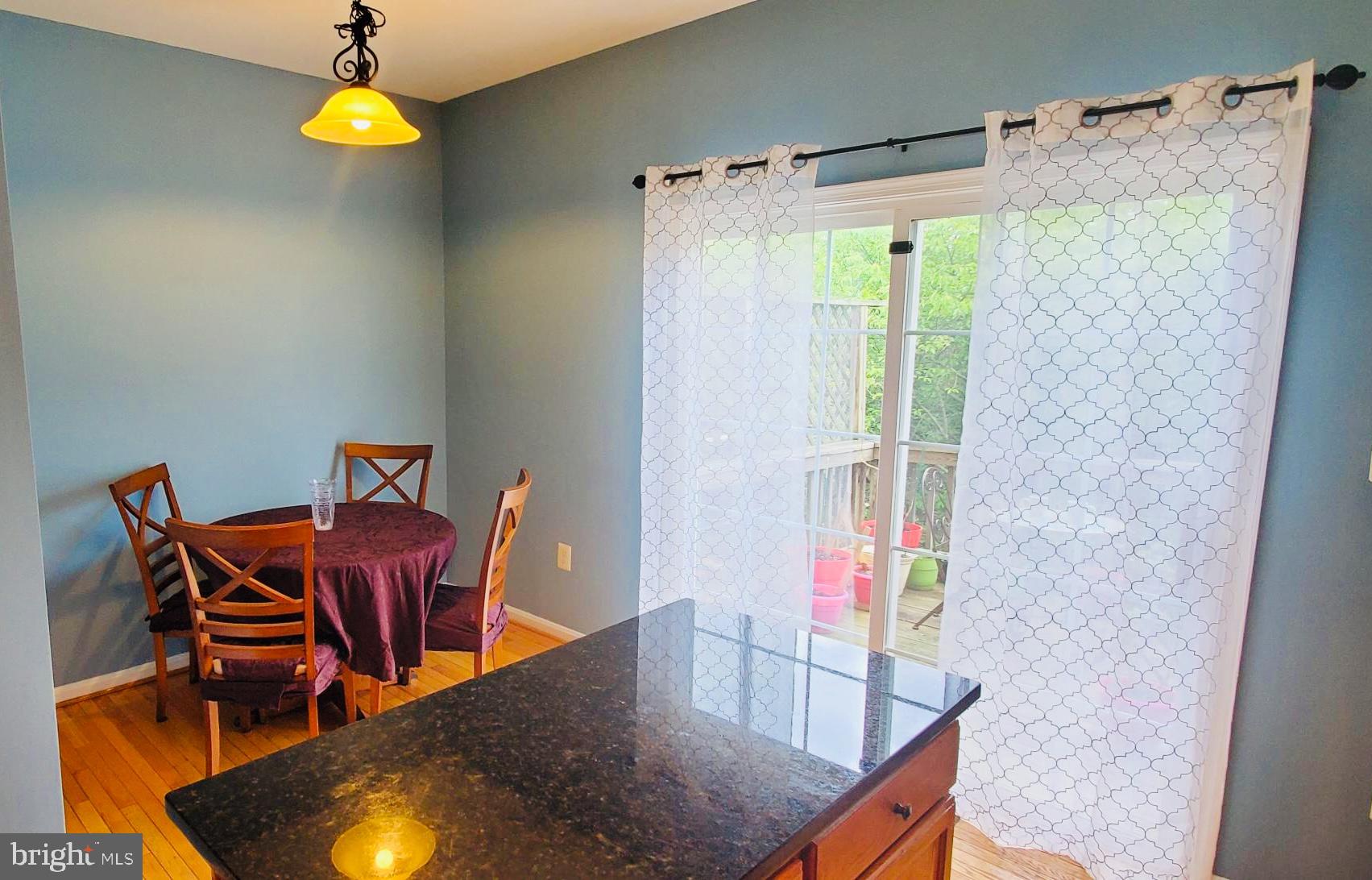 SHERBROOKE II TH CONDO - Residential