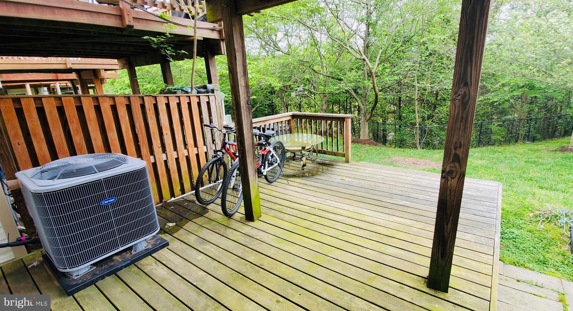 SHERBROOKE II TH CONDO - Residential