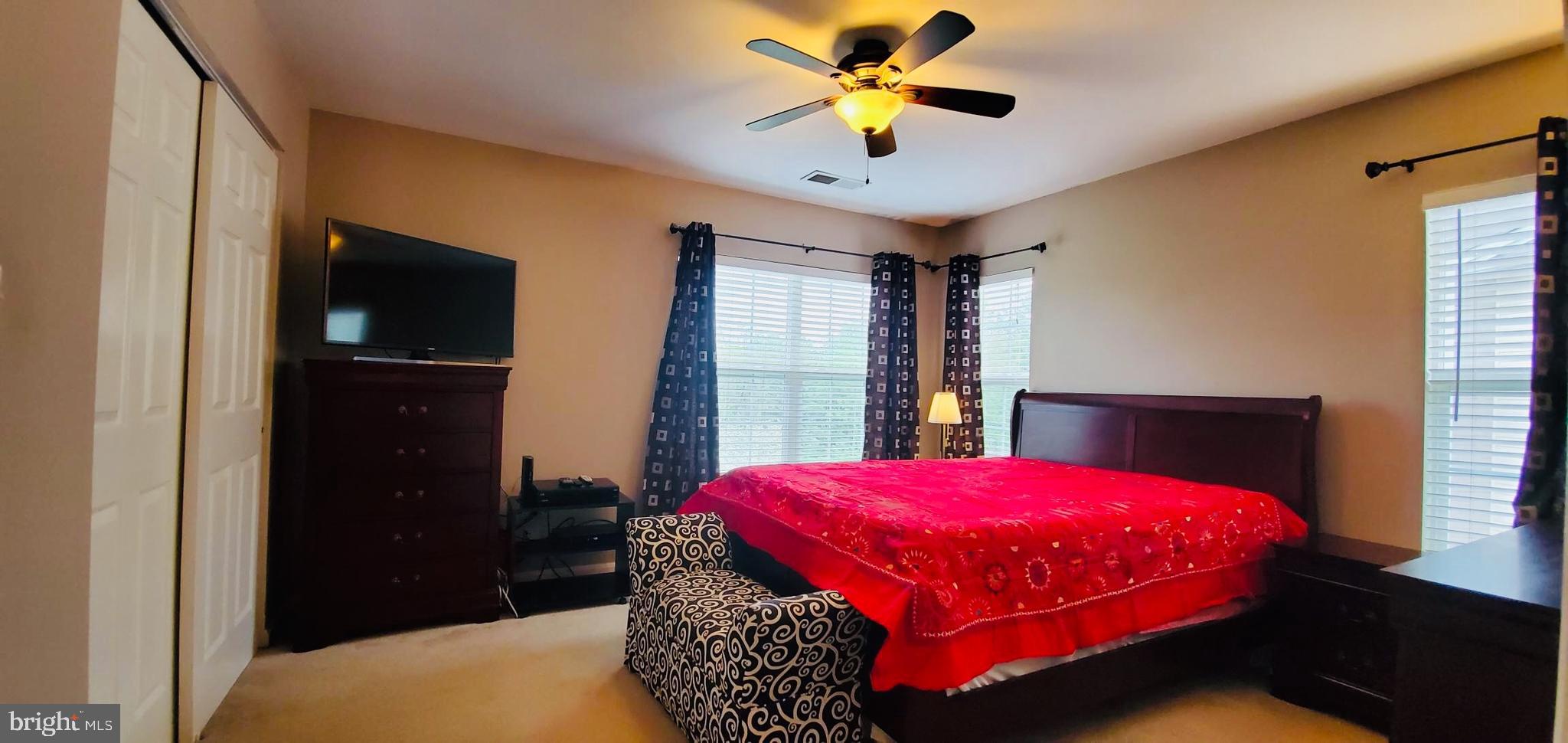 SHERBROOKE II TH CONDO - Residential