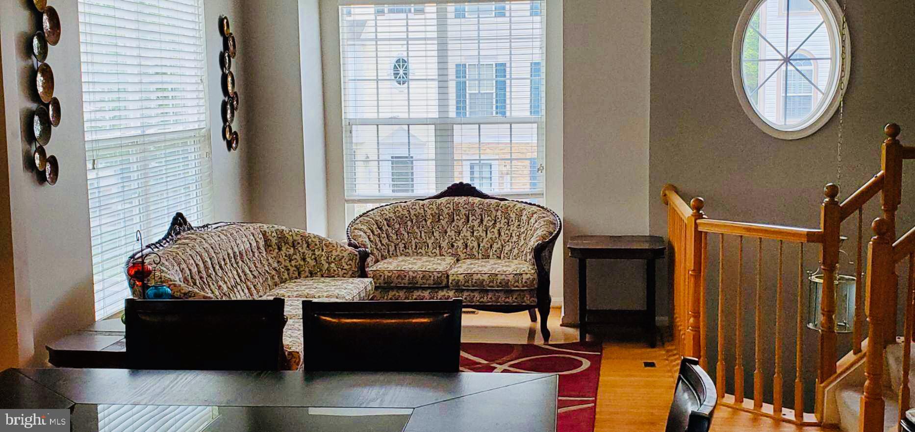 SHERBROOKE II TH CONDO - Residential