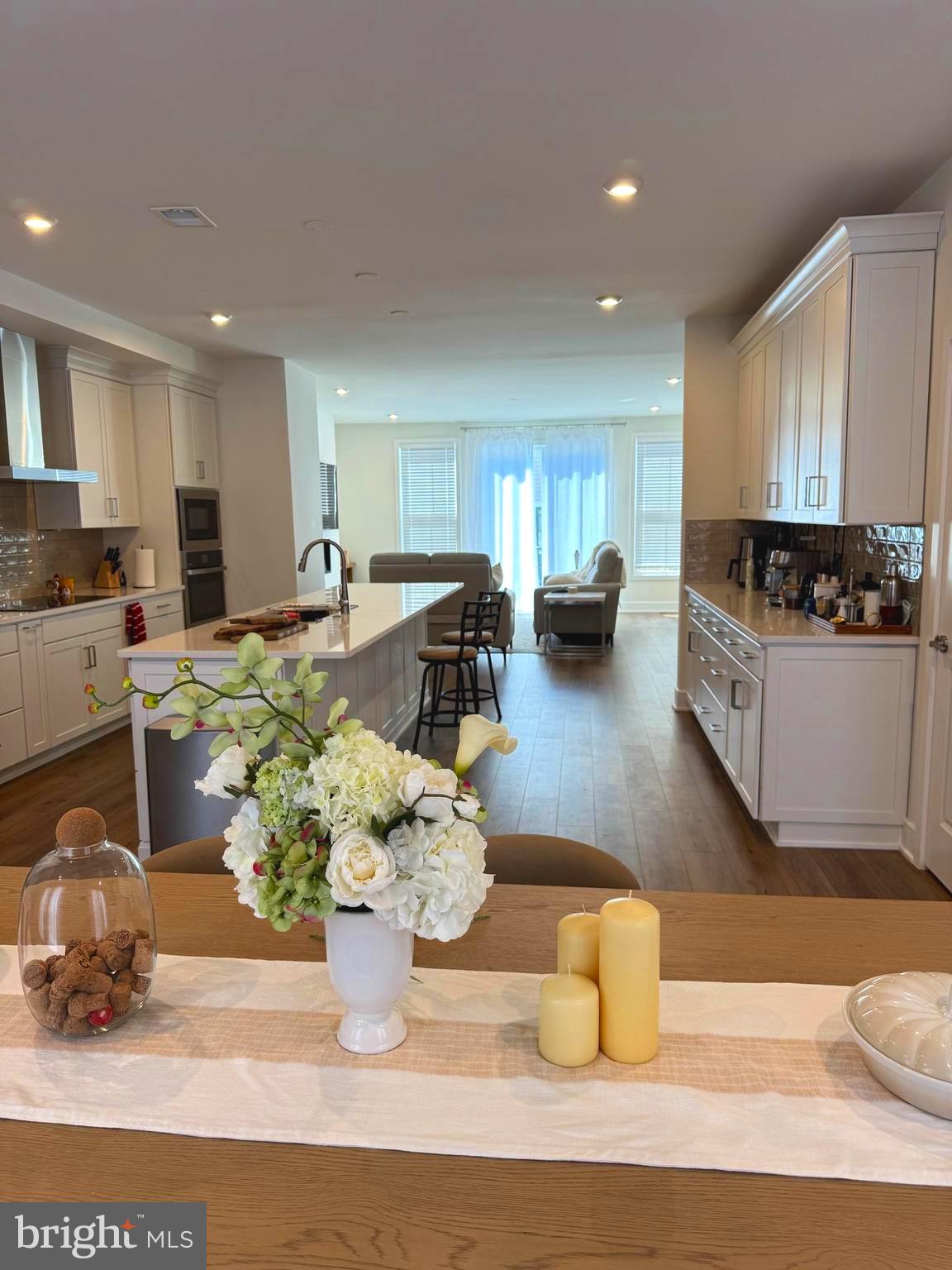 DEMOTT & SILVER - Residential