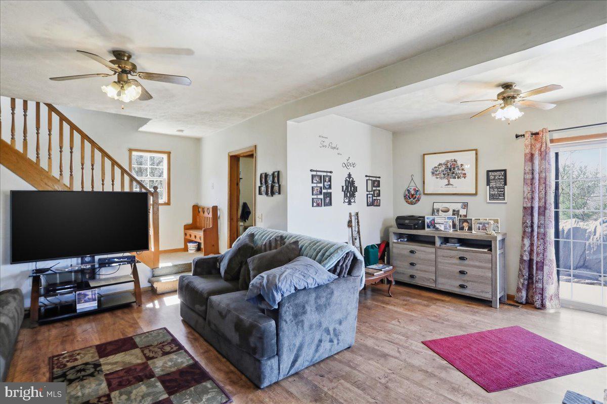 MEXICO FARMS - Residential