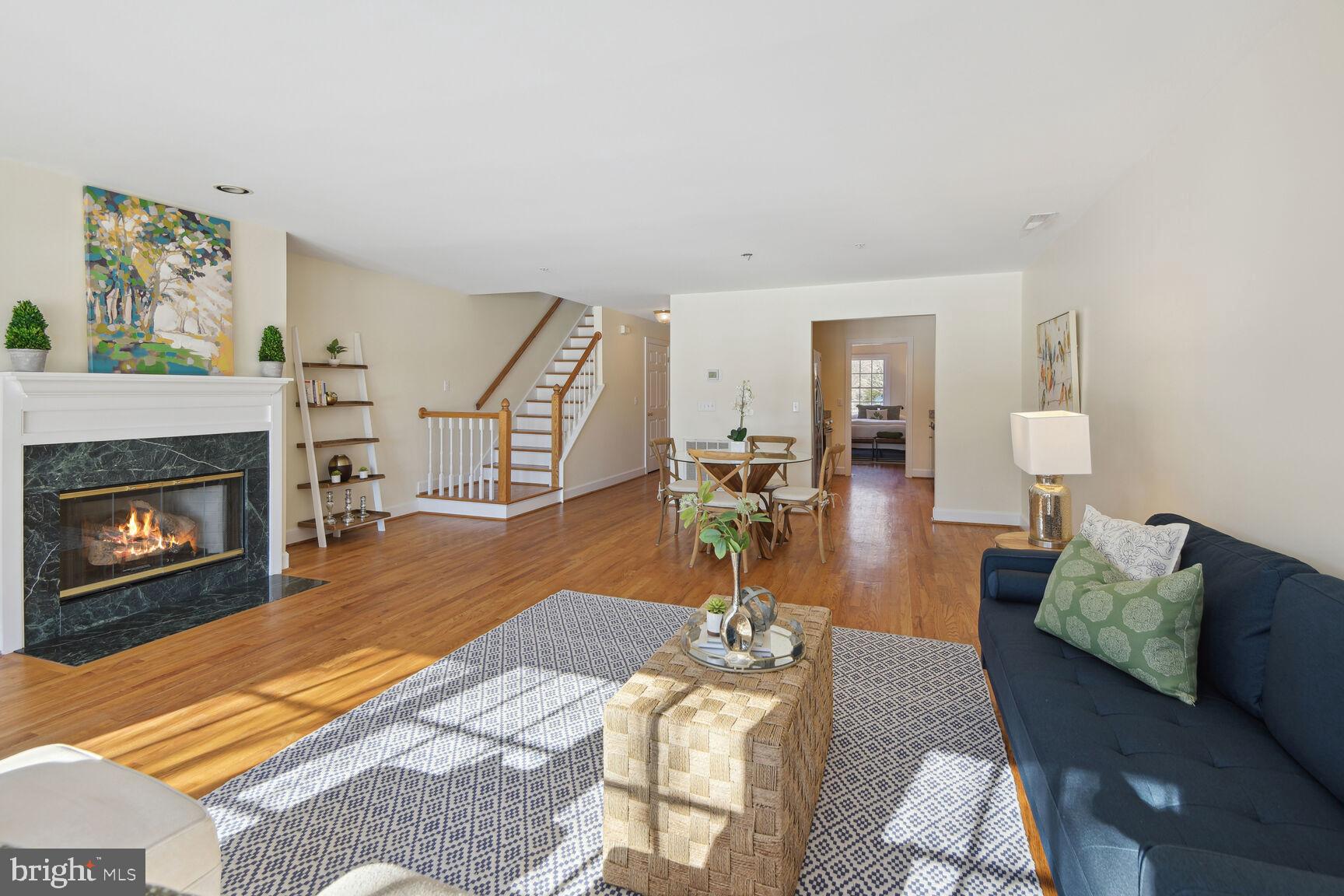 QUAIL HOLLOW - Residential