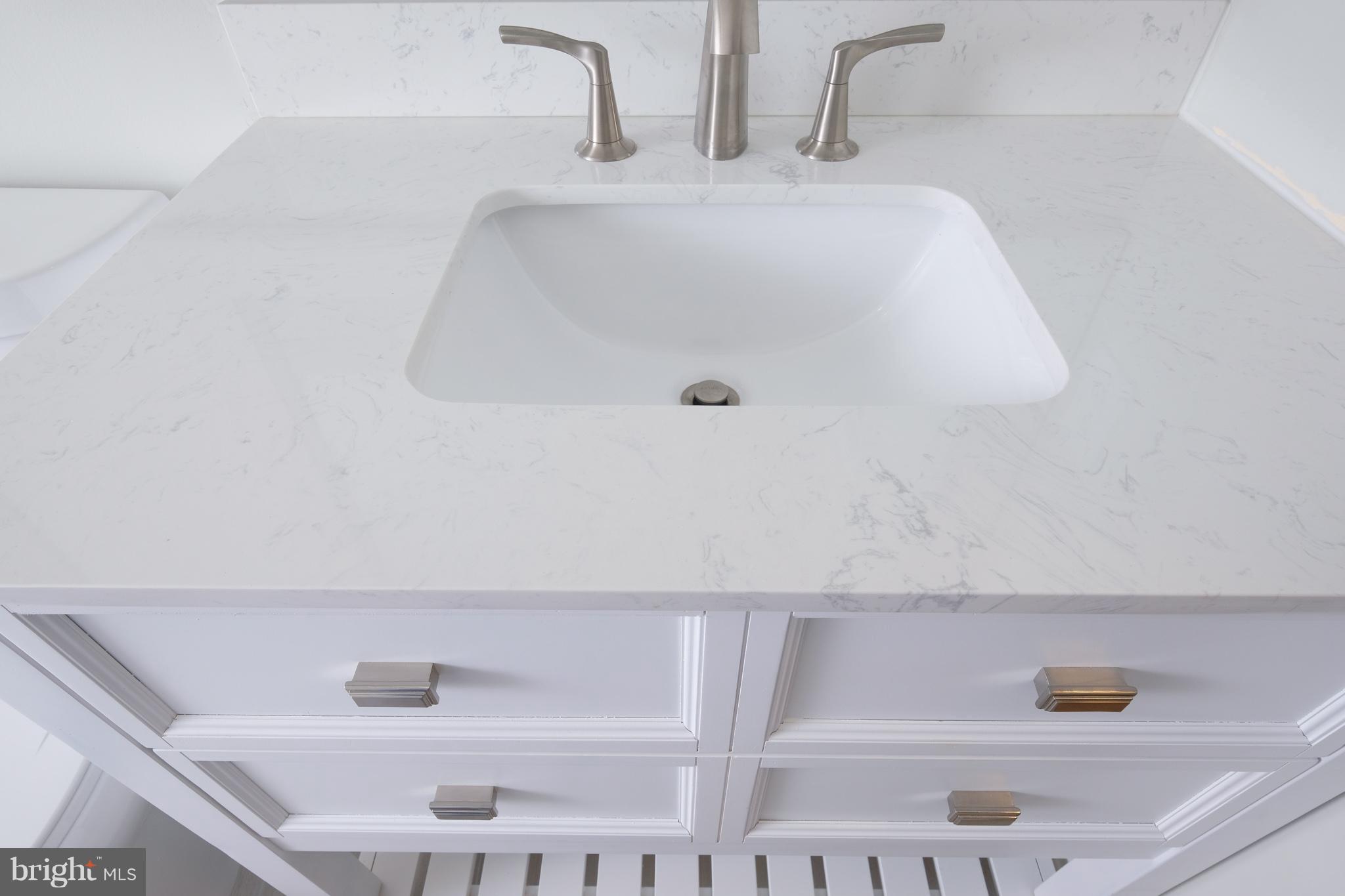 CASTLE HARBOUR CONDO - Residential Lease