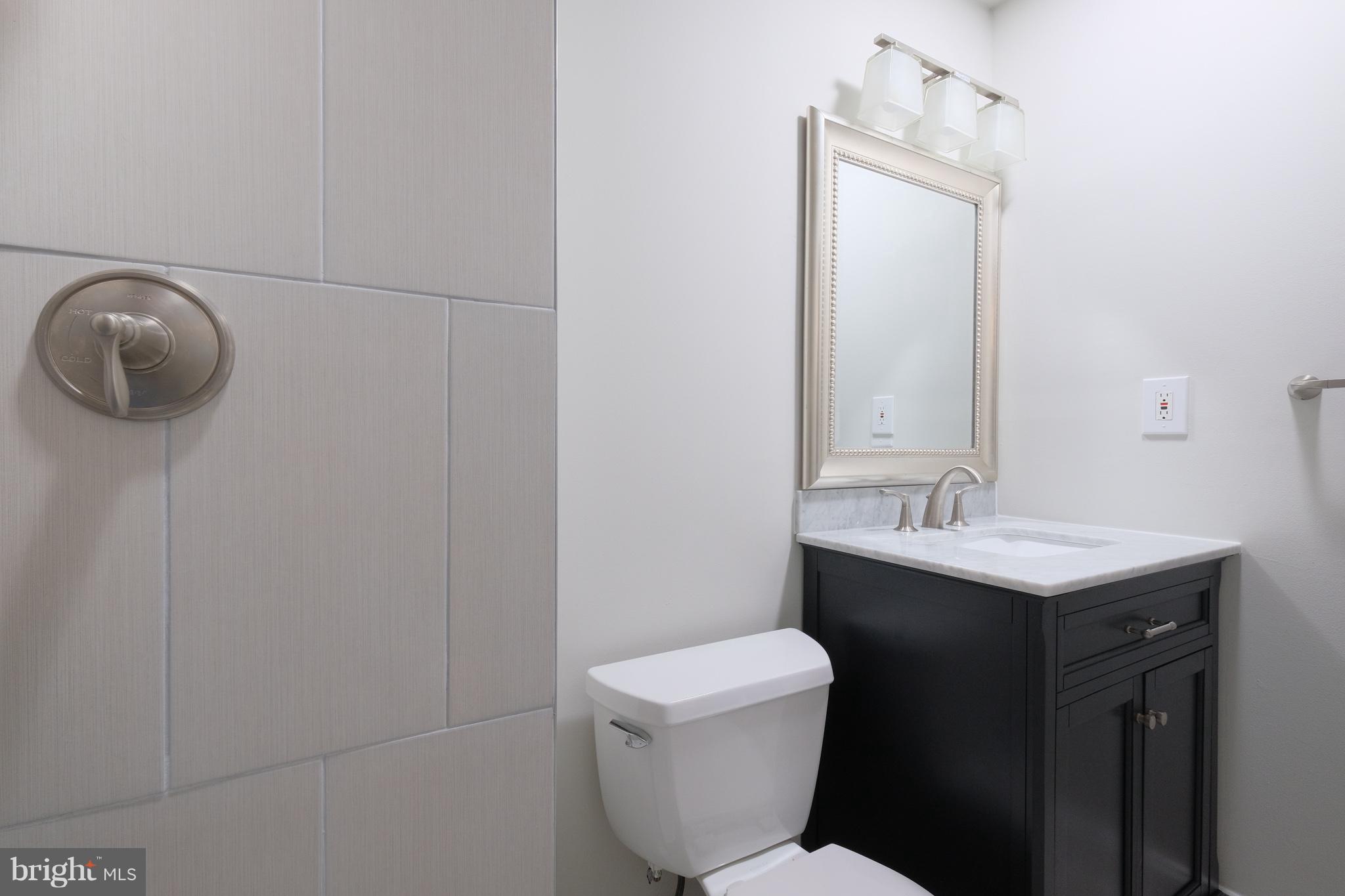 CASTLE HARBOUR CONDO - Residential Lease