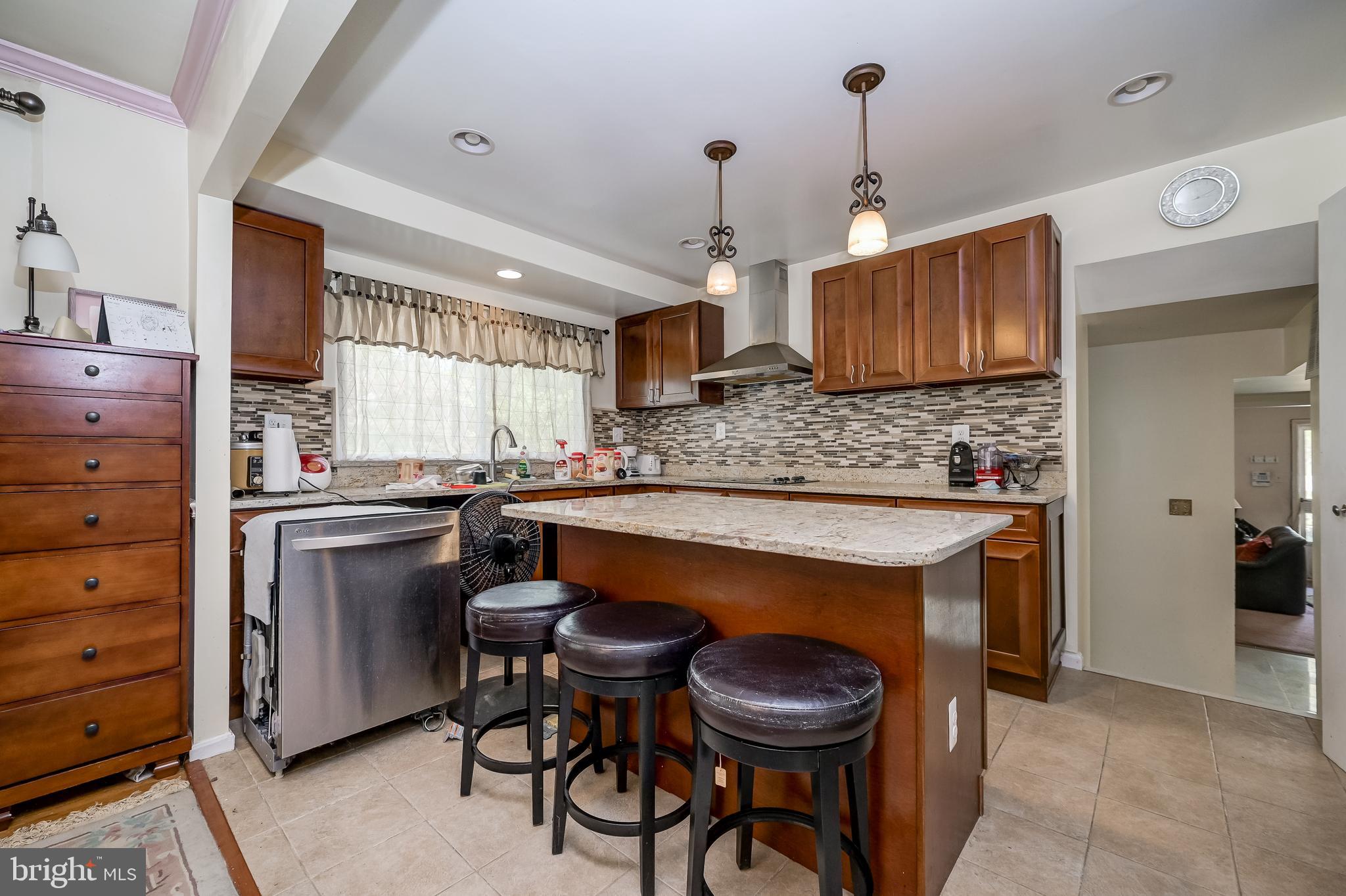 WOODLAWN TERRACE - Residential