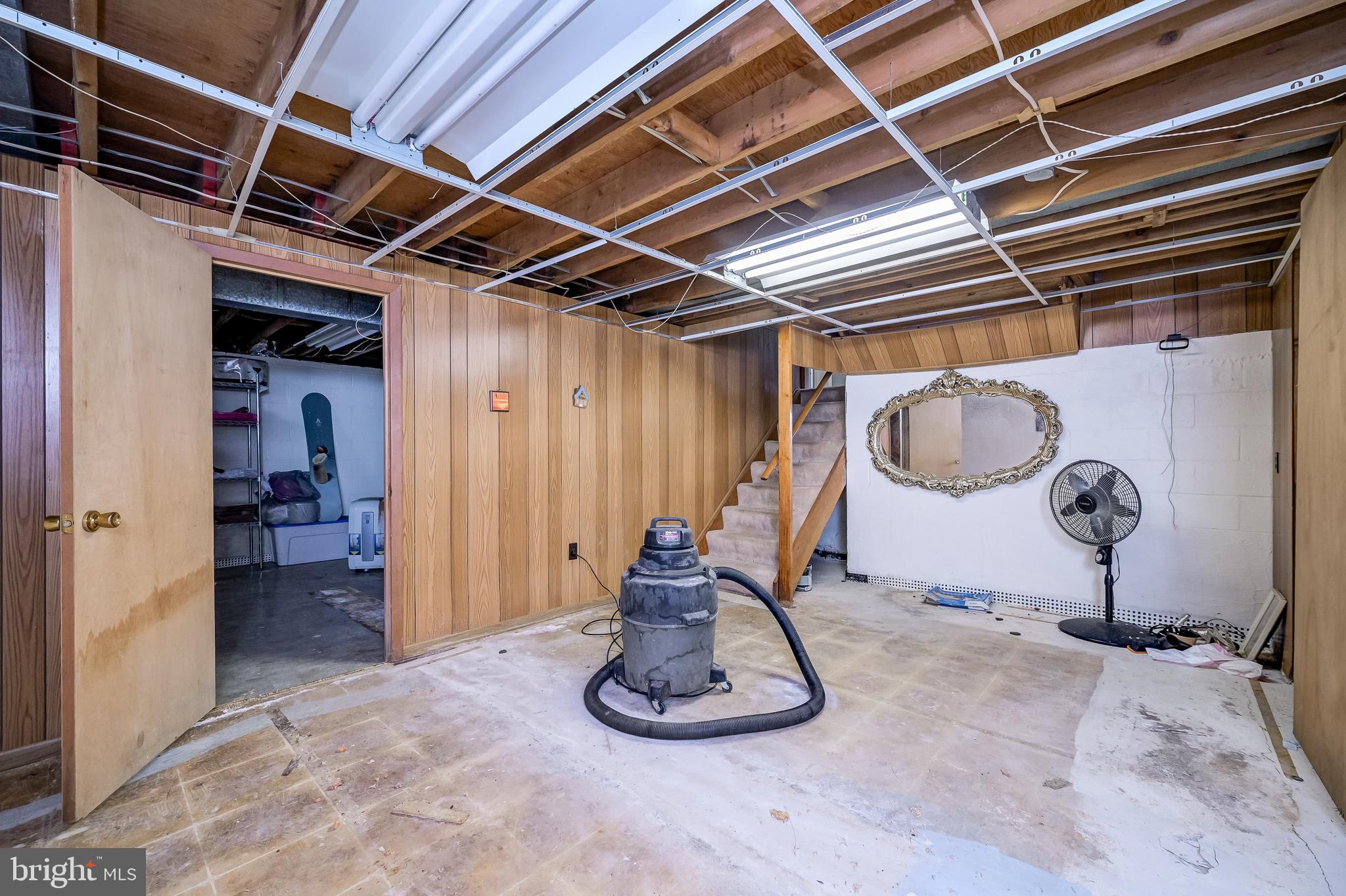 WOODLAWN TERRACE - Residential